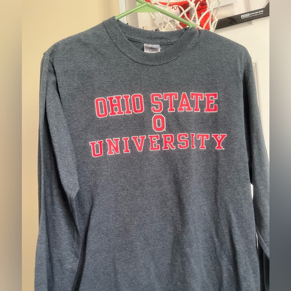 Ladies small Ohio State long-sleeve tee